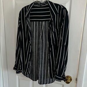 Velvet Heart Black and White Vertical Stripe Button-Down Shirt